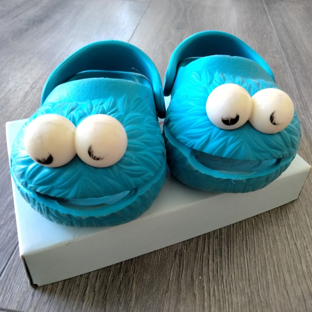 Cookie monster PolliWalks, Size 5 Toddler Waterproof Blue Shoes Sesame Street